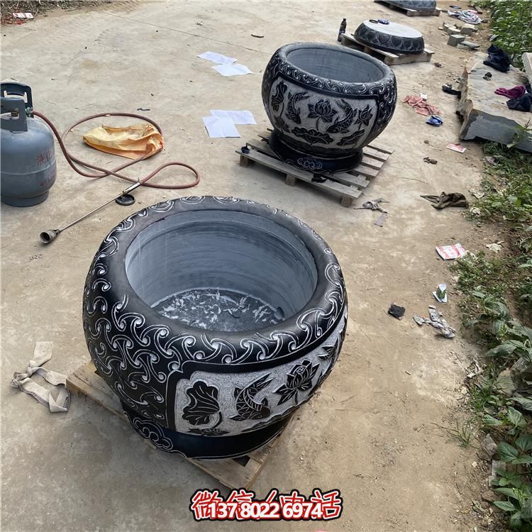 精美大理石養魚水缸，為您的景點增添美感