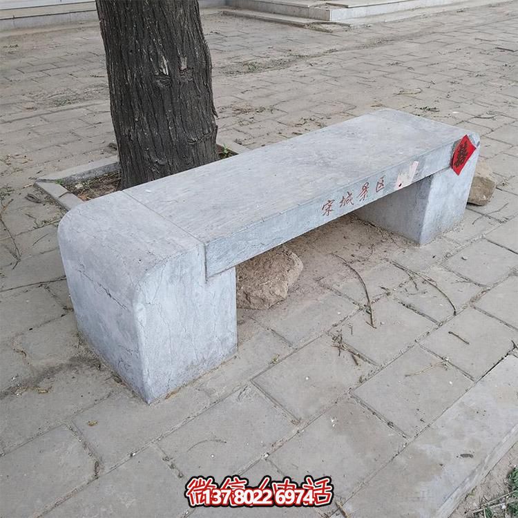 青石雕刻石凳，讓你盡情休閑