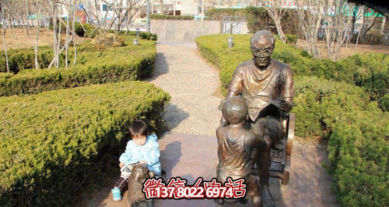 創意銅雕讀書雕塑，讓小朋友在園林中暢快閱讀