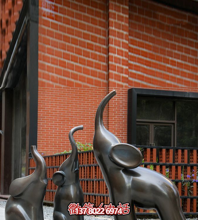 高端玻璃鋼擺件仿銅抽象大象，給你帶來美好生活