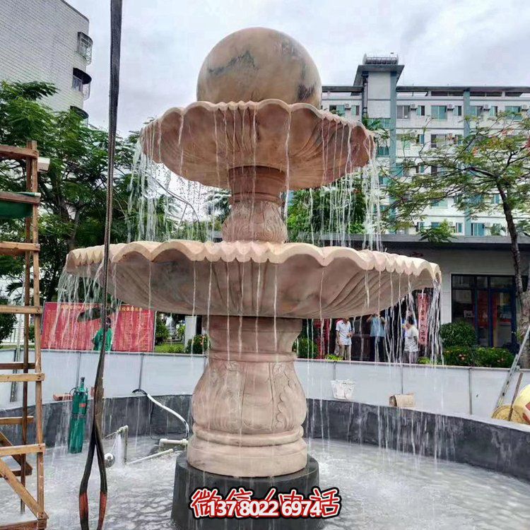歐式大理石石雕流水噴泉，紅晚霞點綴