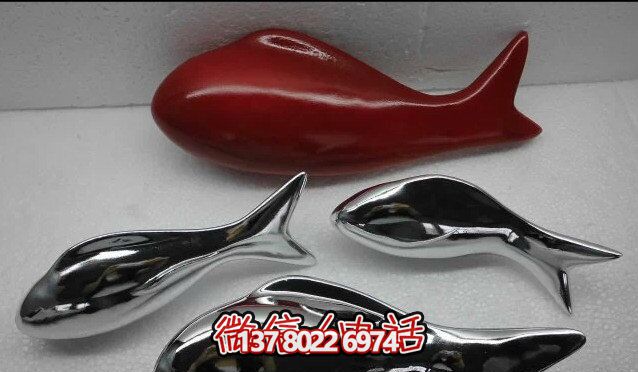 精致簡約不銹鋼魚雕塑，點綴室內裝飾
