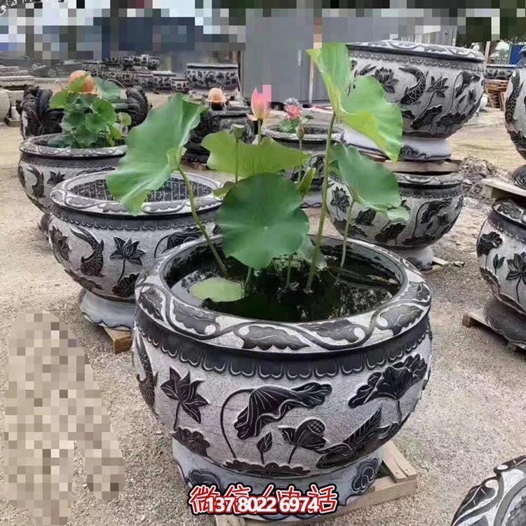 經(jīng)典荷花石雕浮雕圓形水缸，裝點(diǎn)您的庭院