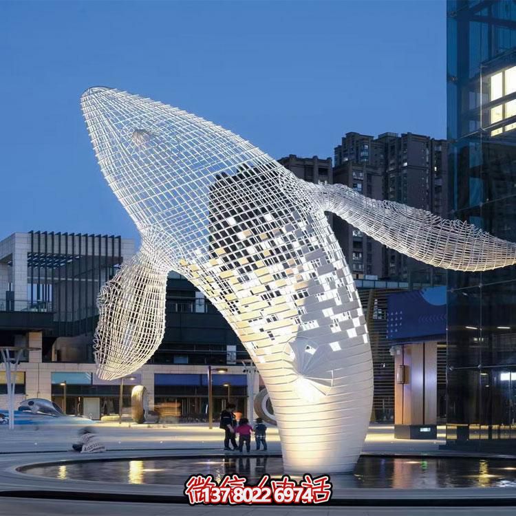 精美的大型不銹鋼網(wǎng)格鯨魚雕塑，綴點(diǎn)你的戶外空間