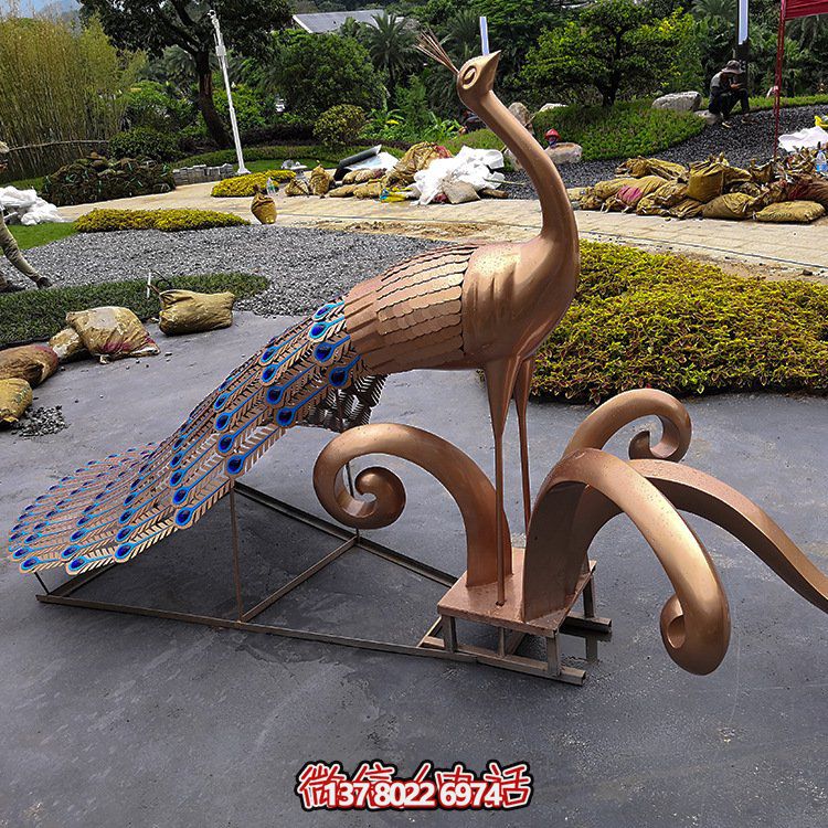 不銹鋼孔雀，烤漆藝術動物造型雕塑